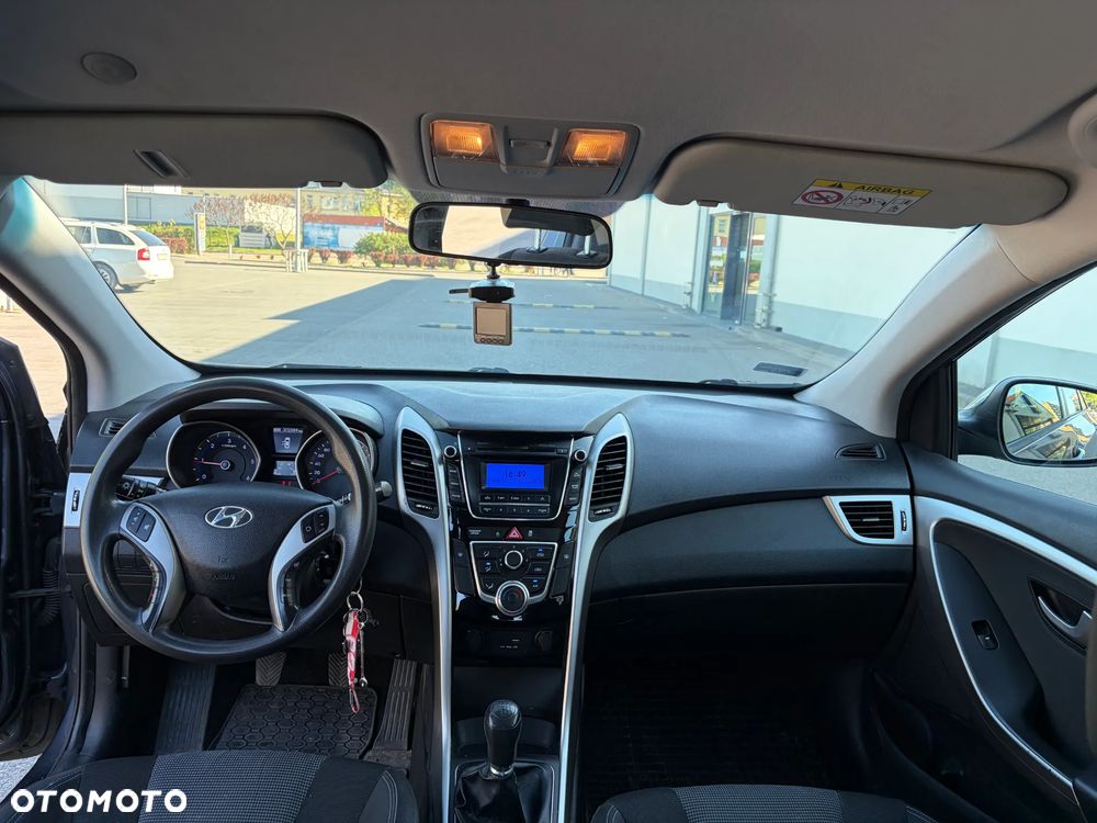 Hyundai i30 1.4 CRDi Classic + - 13