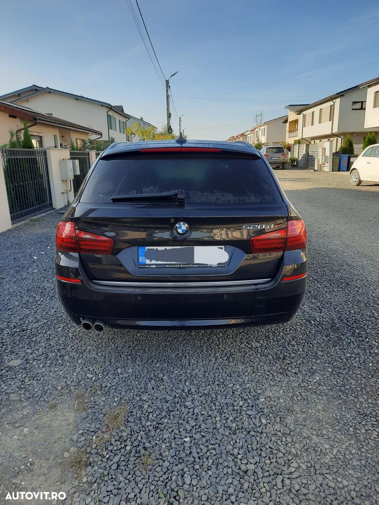 BMW Seria 5 520d Aut. Luxury Line - 3