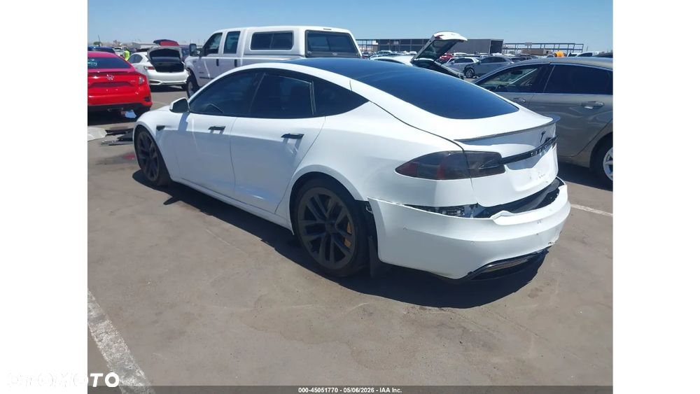 Tesla Model S AWD - 5