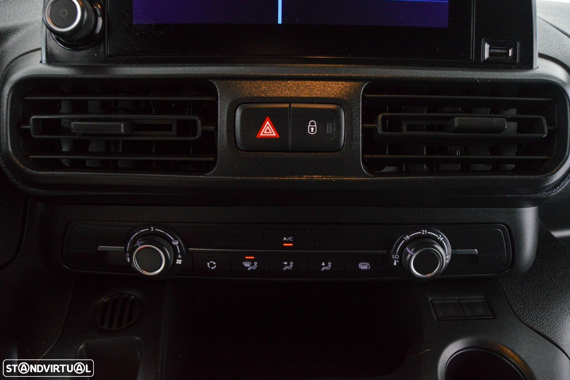 Peugeot Partner 1.5 BlueHDi Premium Standard - 39