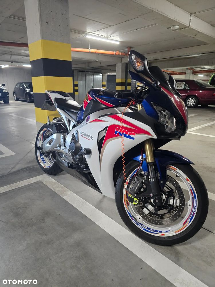 Honda CBR - 6
