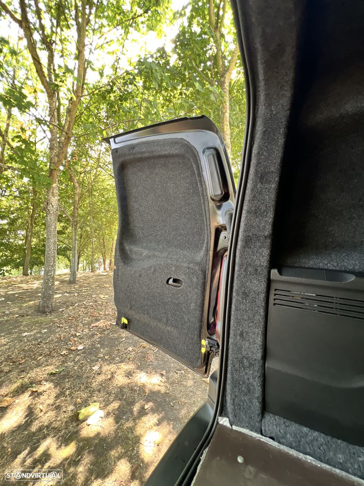 Toyota Proace City 1.5 L2 Exclusive - Versão Longa - Full Histórico - 15