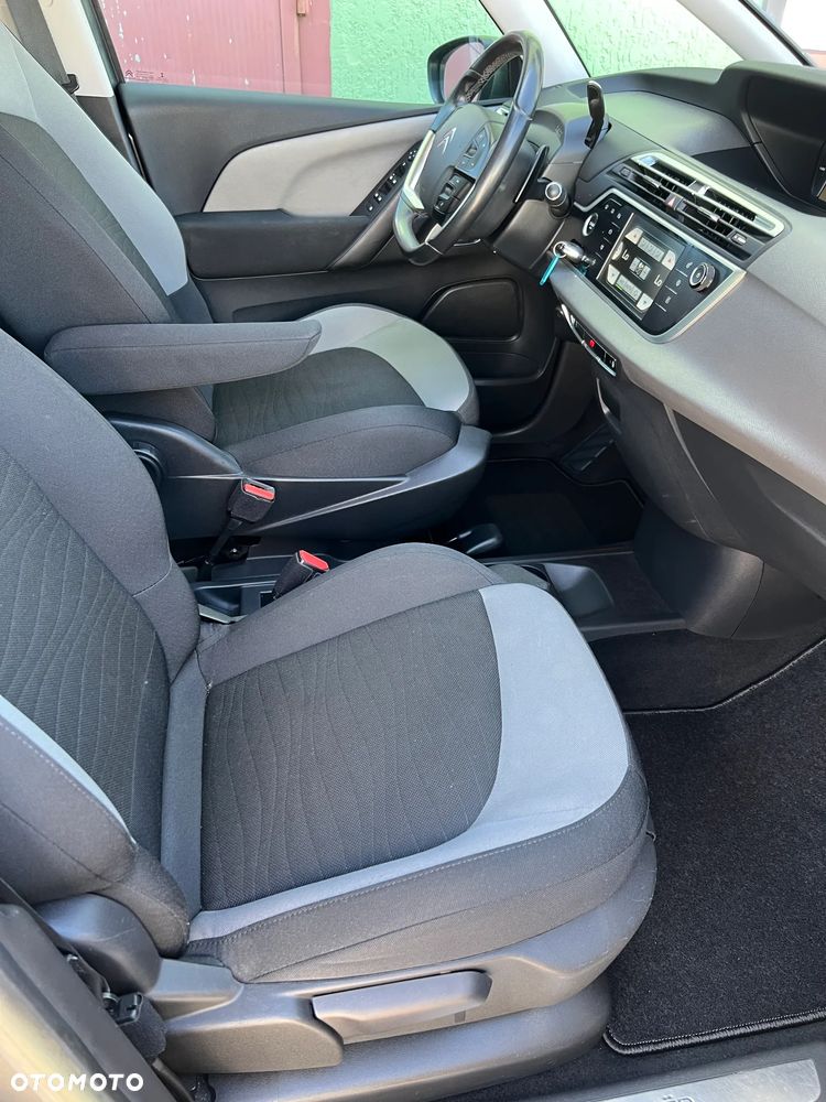 Citroën C4 Grand Picasso - 12