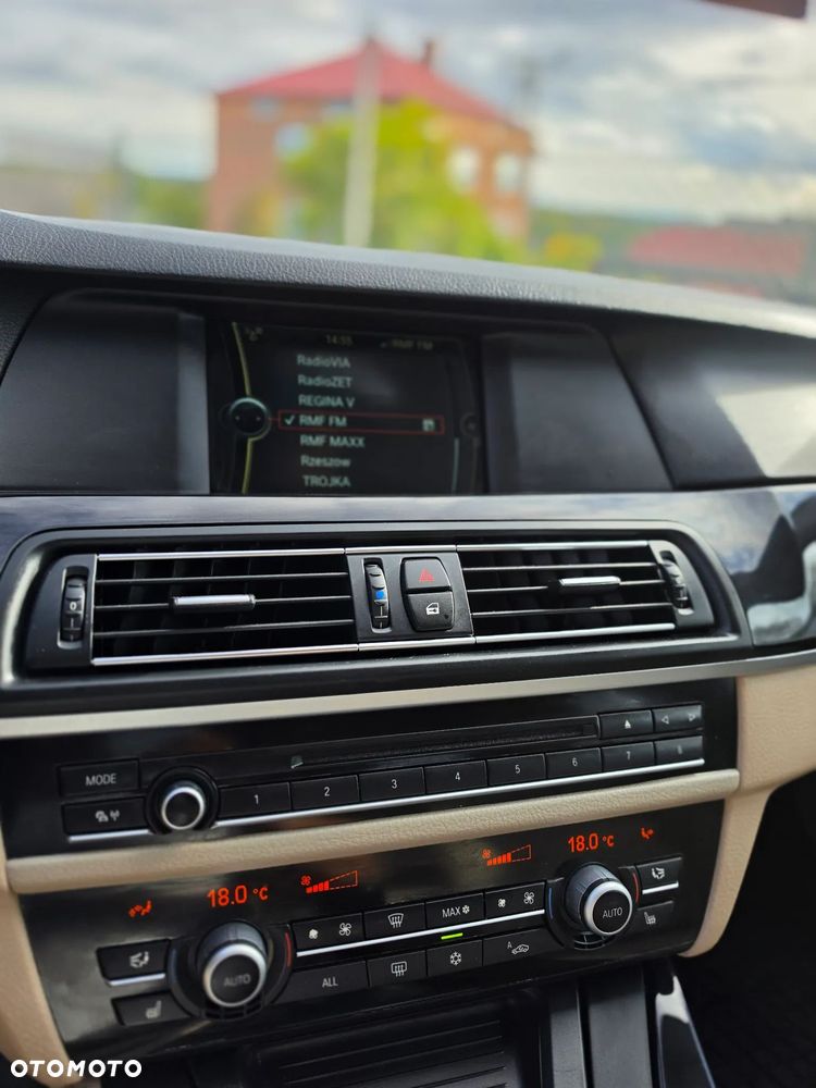 BMW Seria 5 520d - 10