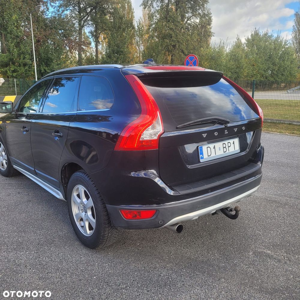 Volvo XC 60 - 4