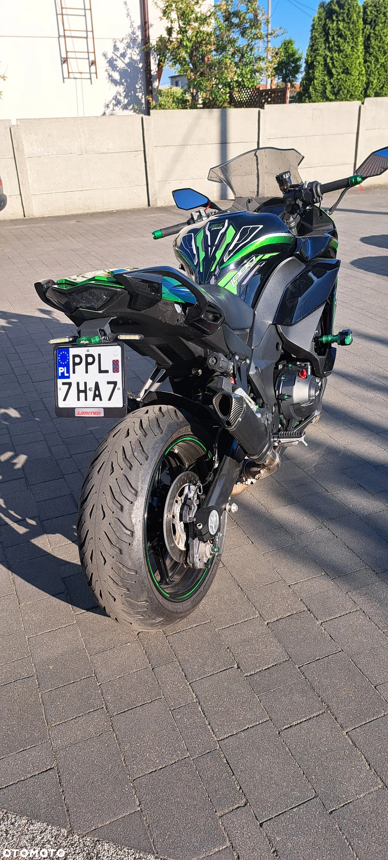 Kawasaki Ninja 1000 SX - 8