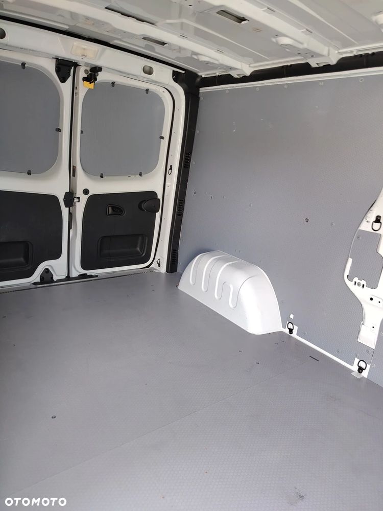 Opel VIVARO 2017 1,6 CDTI 125KM L2H1 LONG EURO 6 - 24