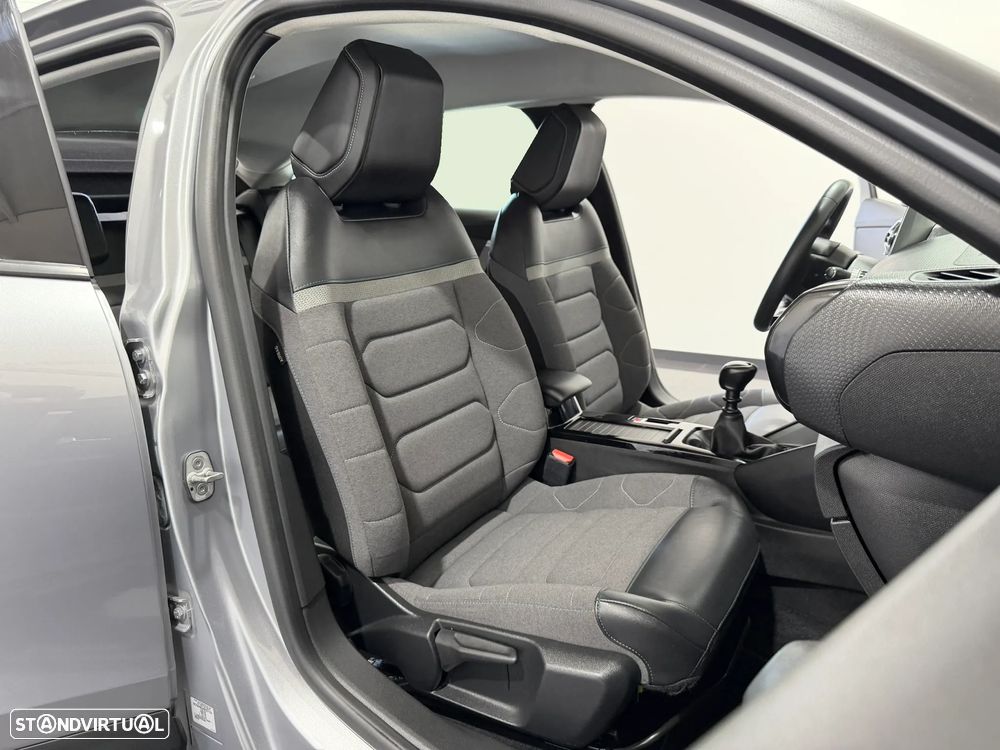 Citroën C4 1.2 PureTech Shine - 38