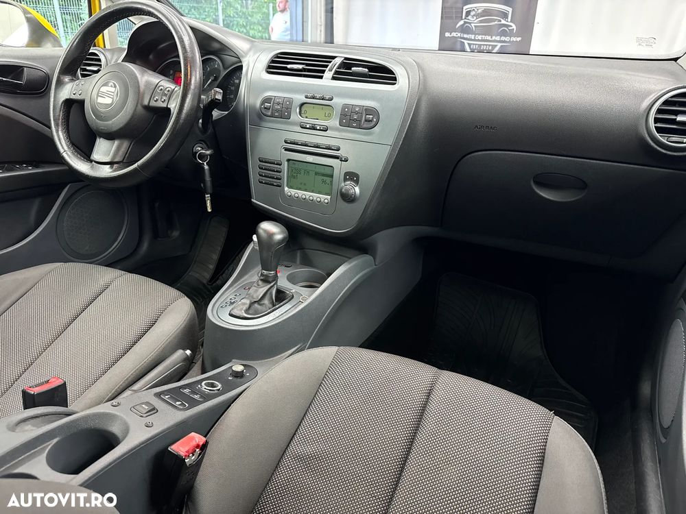 Seat Leon 2.0 TDI DPF DSG Sport - 18