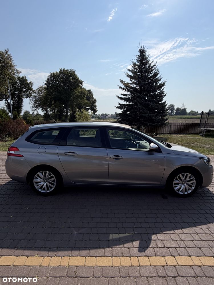 Peugeot 308 2014 photo 5
