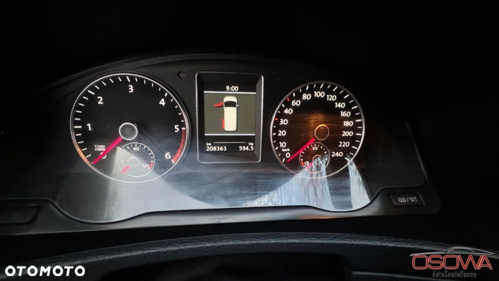 Volkswagen Multivan - 10