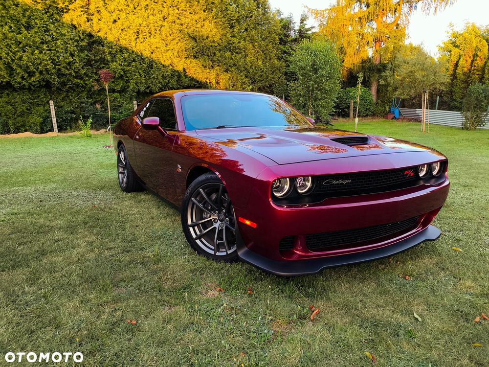 Dodge Challenger - 31