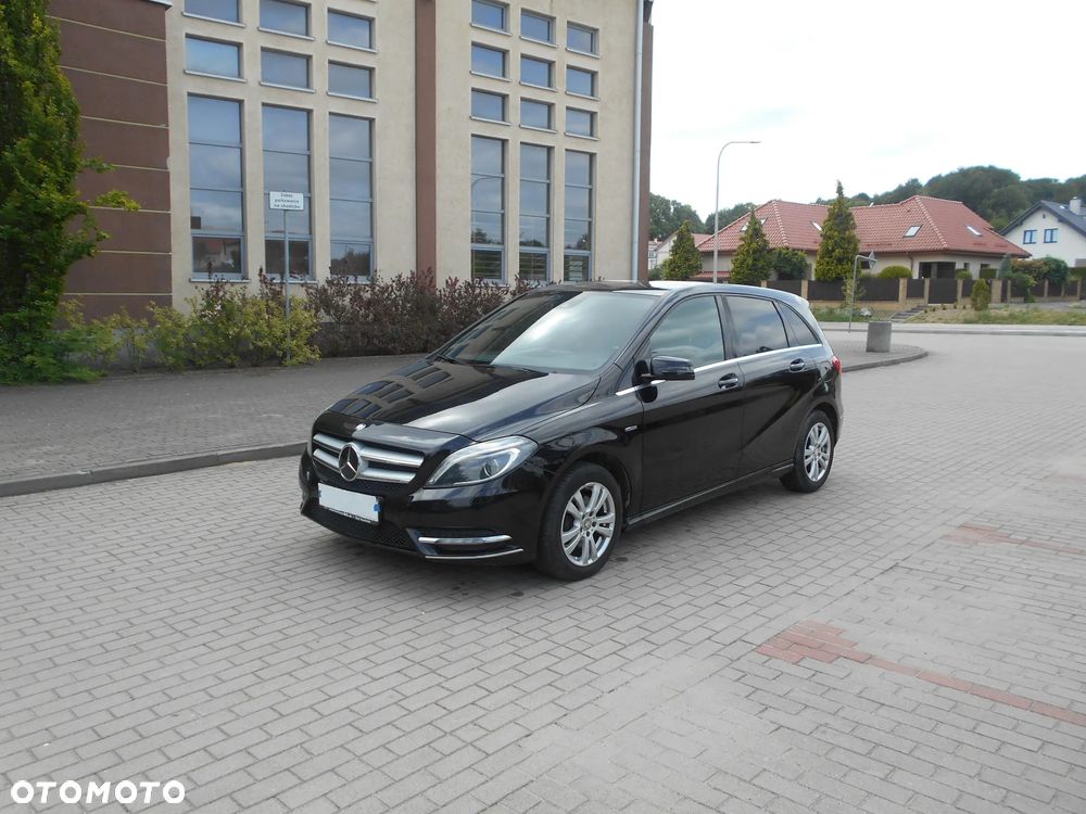 Mercedes-Benz Klasa B 180 BlueEFFICIENCY EDITION 1 - 1