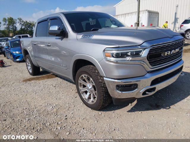 RAM 1500 Crew Cab Shortbed Limited - 2