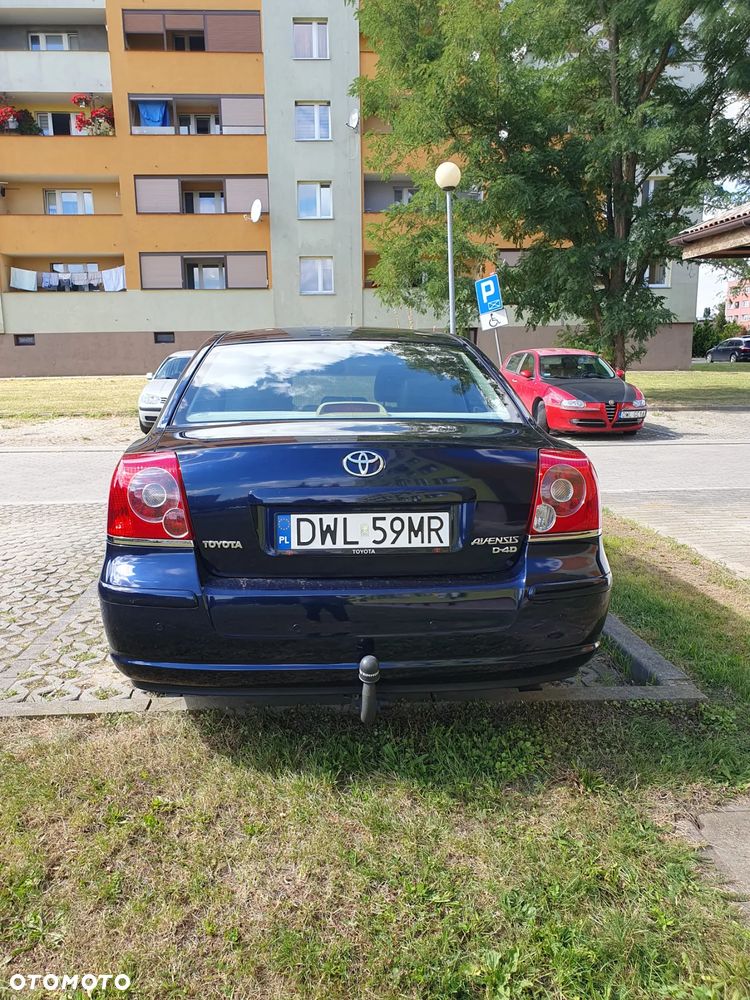 Toyota Avensis 2.0 D-4D - 2