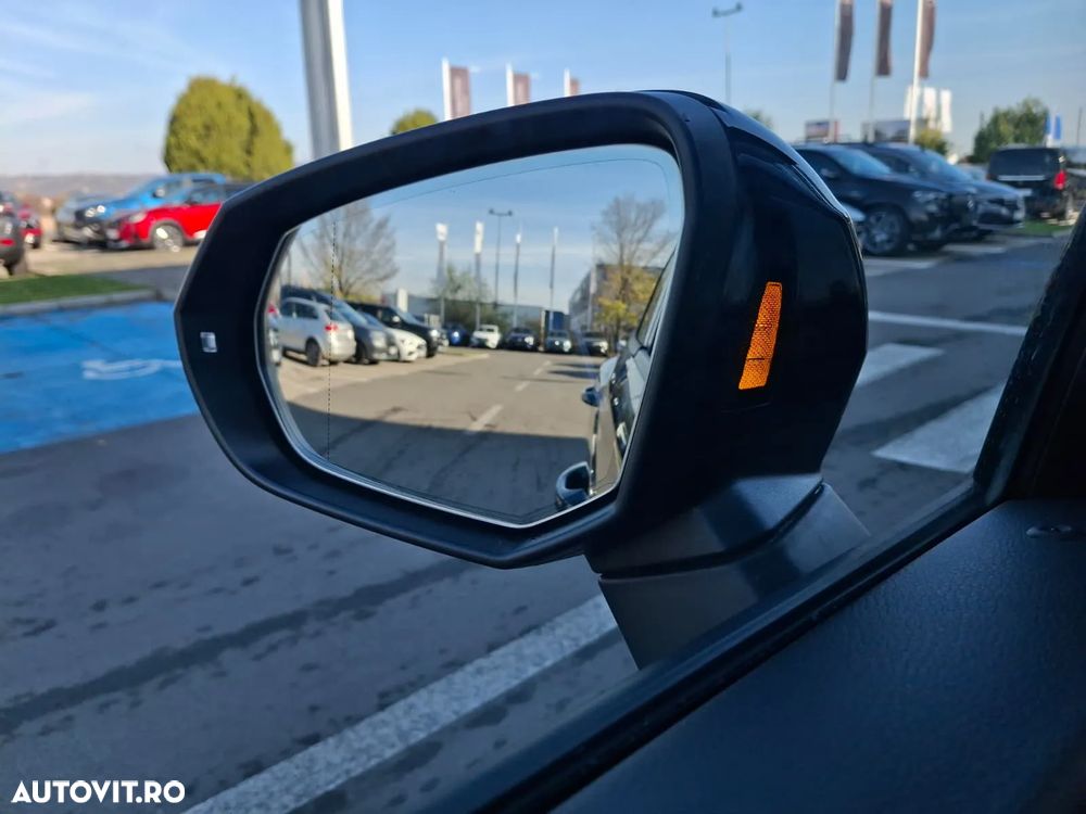 Audi Q3 2.0 TDI S tronic - 33