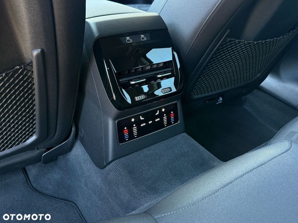 Audi A6 Avant TFSI S tronic - 38