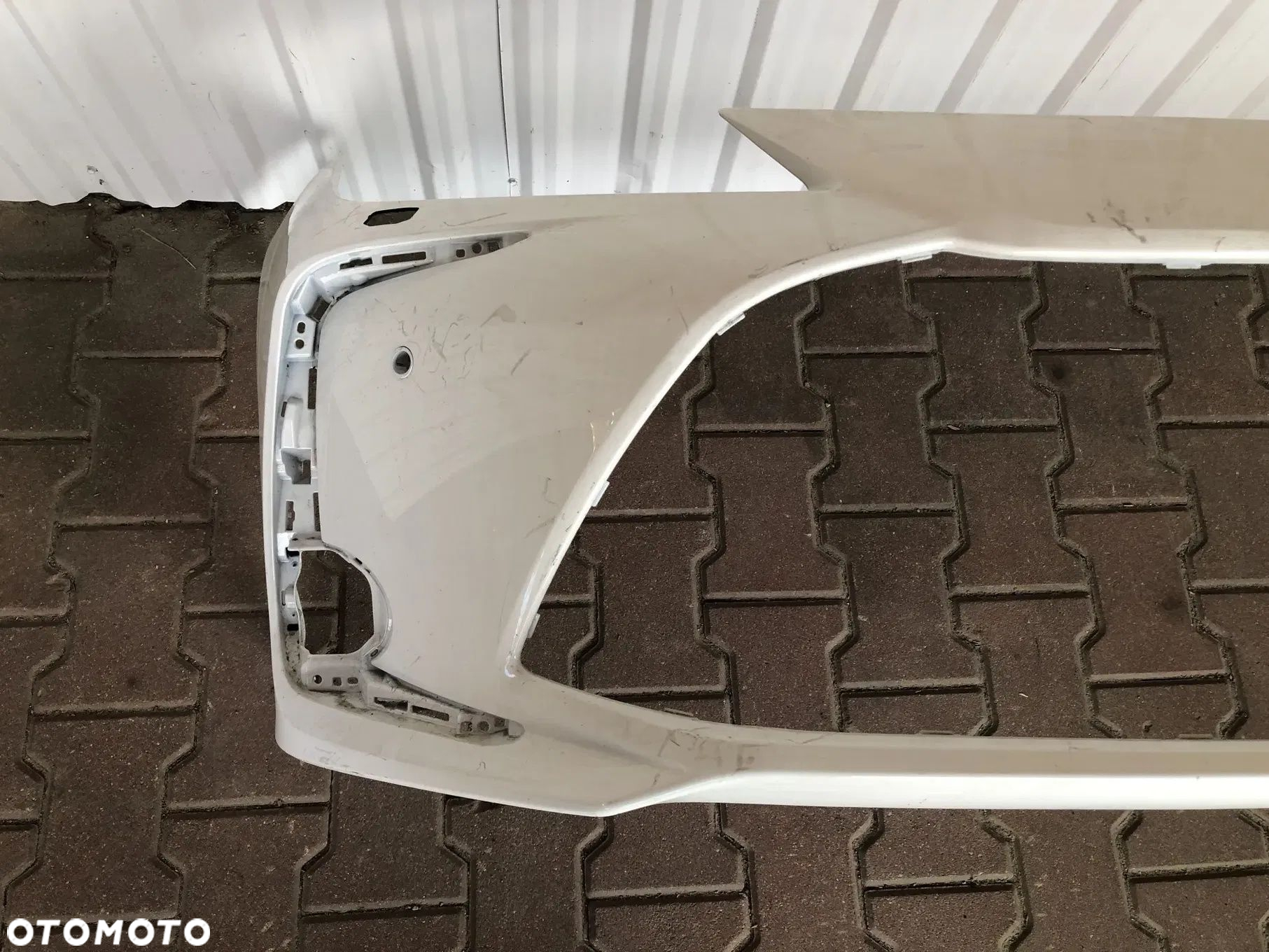 TOYOTA COROLLA E21 SEDAN 19- zderzak przód przedni BARDZO ŁADNY - 4
