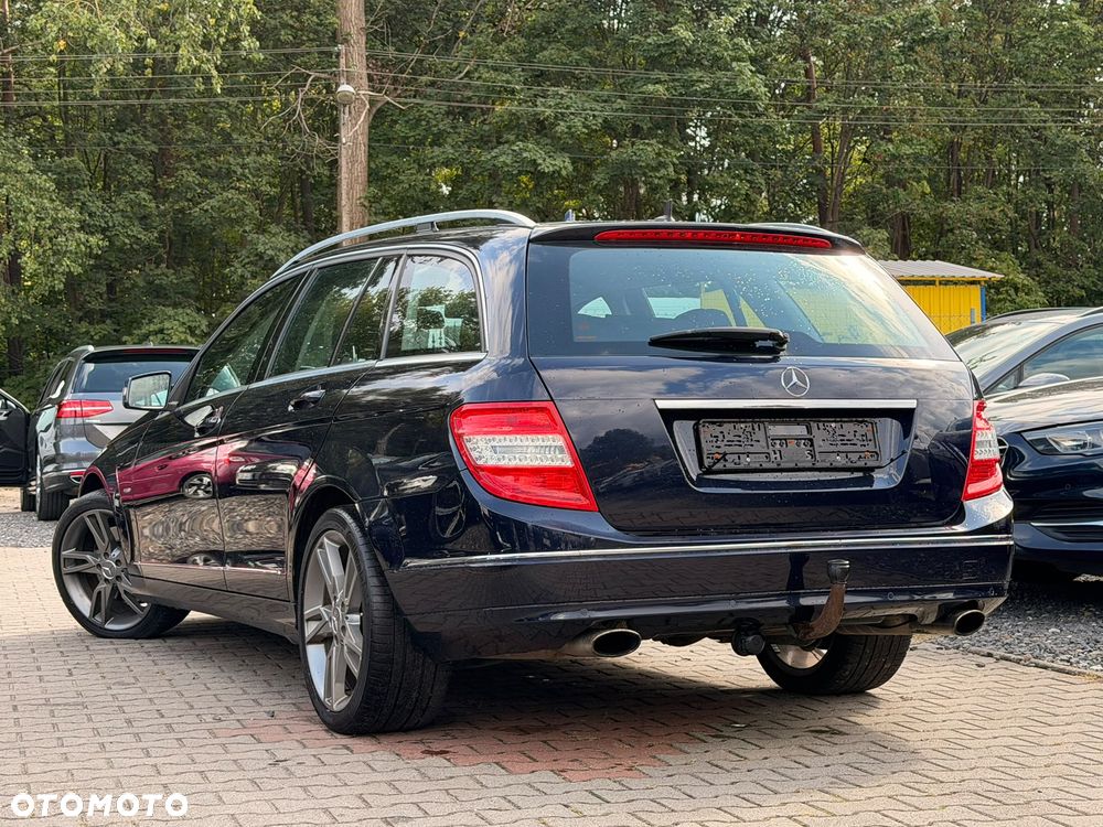 Mercedes-Benz Klasa C 350 CDI DPF 7G-TRONIC BlueEFFICIENCY Elegance - 4