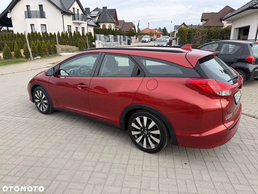 Honda Civic 1.6 i-DTEC Executive Black Edition - 11