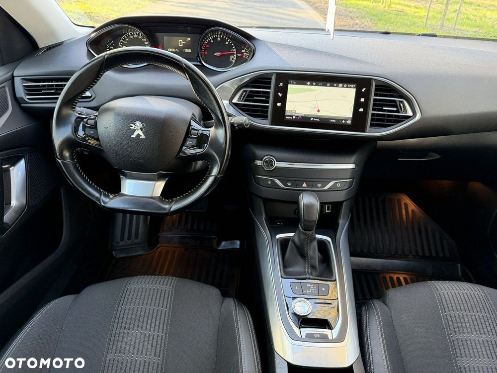 Peugeot 308 - 34