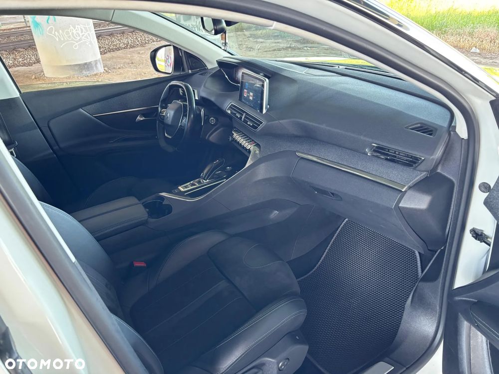 Peugeot 3008 2.0 BlueHDi GT S&S EAT8 - 15