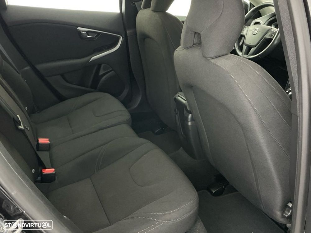 Volvo V40 1.5 T3 Sport Edition Geartronic - 25