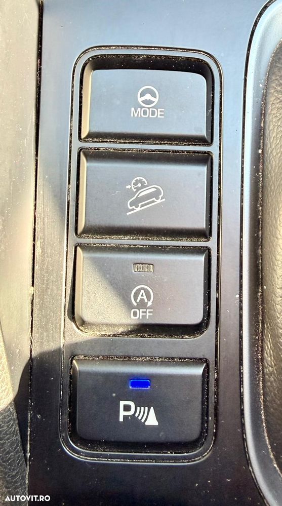 Hyundai Tucson 2.0 CRDI 4WD 6MT Style - 8