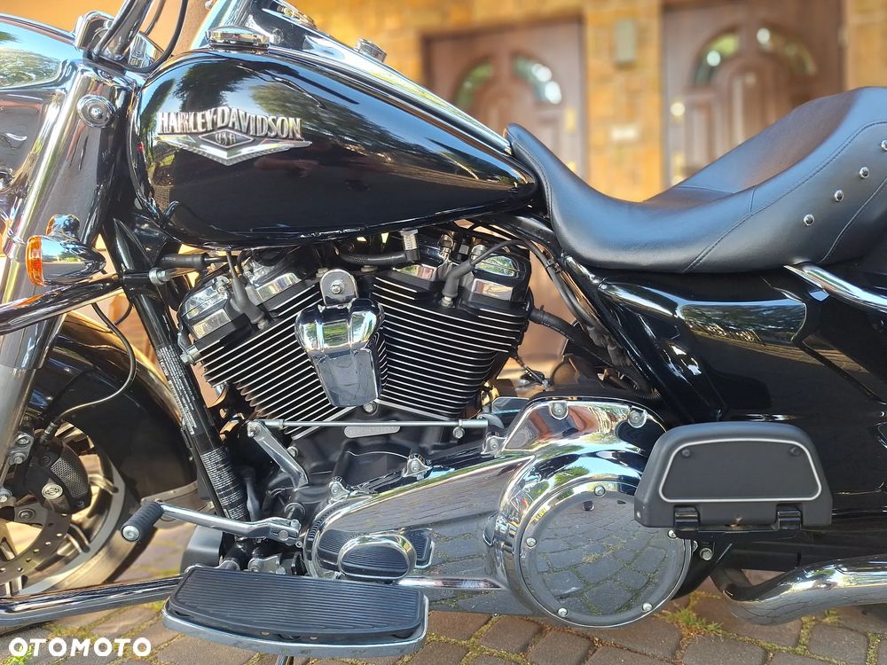 Harley-Davidson Touring Road King - 10