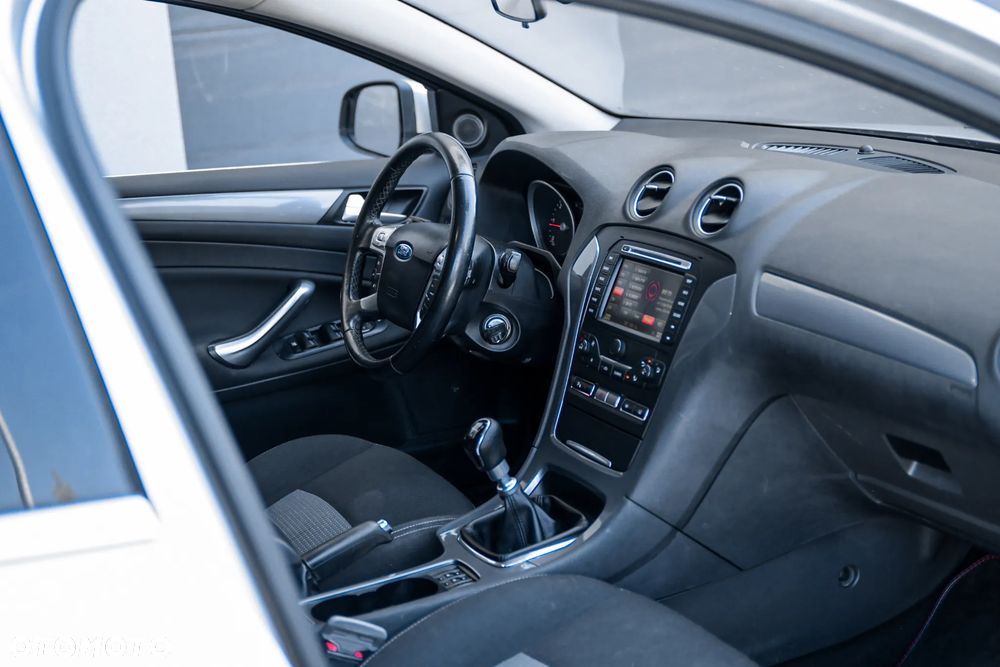 Ford Mondeo 2.0 TDCi Titanium - 6
