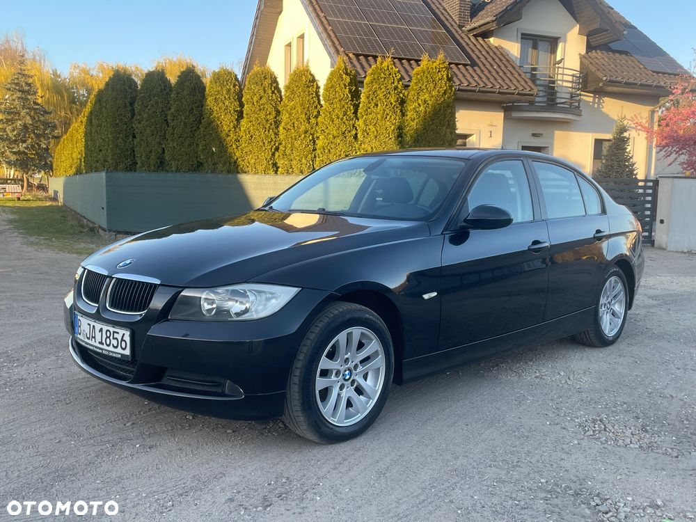 BMW Seria 3 318i Edition Exclusive - 6