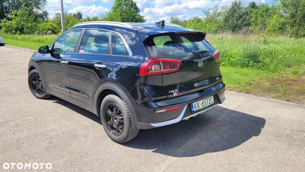 Kia Niro 1.6 GDI Hybrid L - 4
