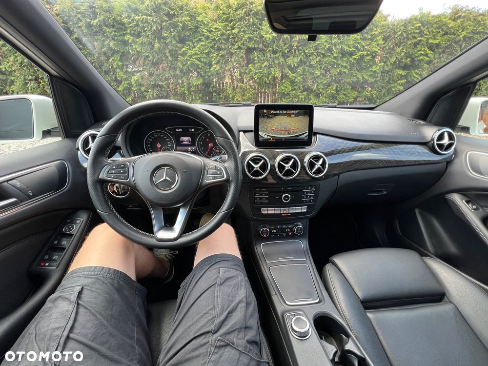 Mercedes-Benz Klasa B 250 4Matic 7G-DCT - 33