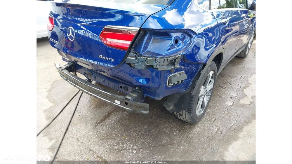 Mercedes-Benz GLC 300 Coupe 4Matic 9G-TRONIC - 5