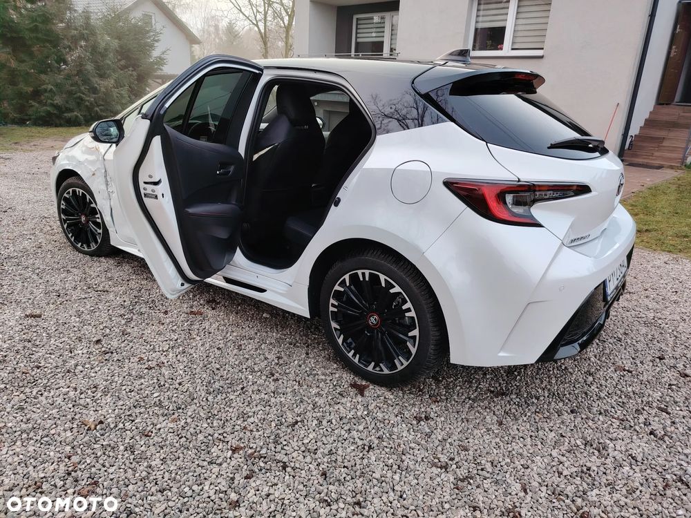 Toyota Corolla 1.8 Hybrid GR Sport - 12