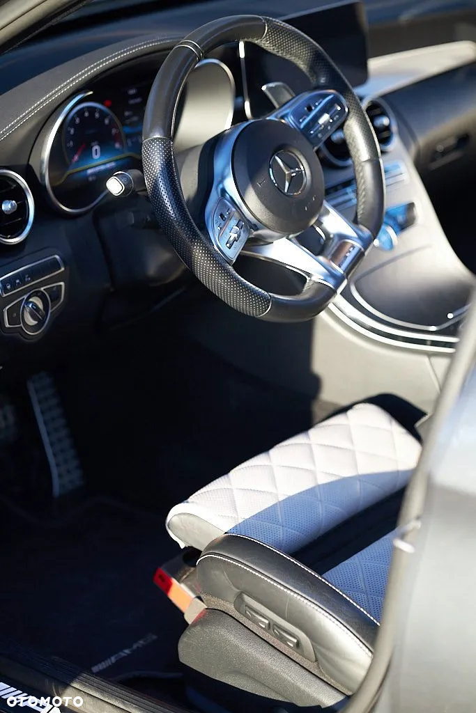 Mercedes-Benz Klasa C 43 AMG 4MATIC - 14