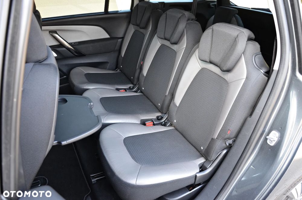 Citroën C4 Grand Picasso 1.6 e-HDi Intensive - 29