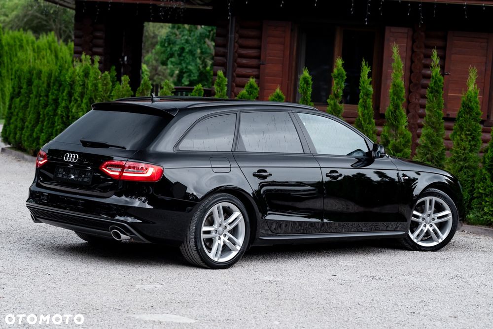 Audi A4 Avant 1.8 TFSI quattro S line Sportpaket - 12