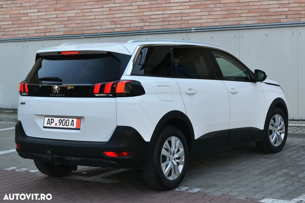 Peugeot 5008 1.5 BlueHDI s&s EAT8 Active - 4