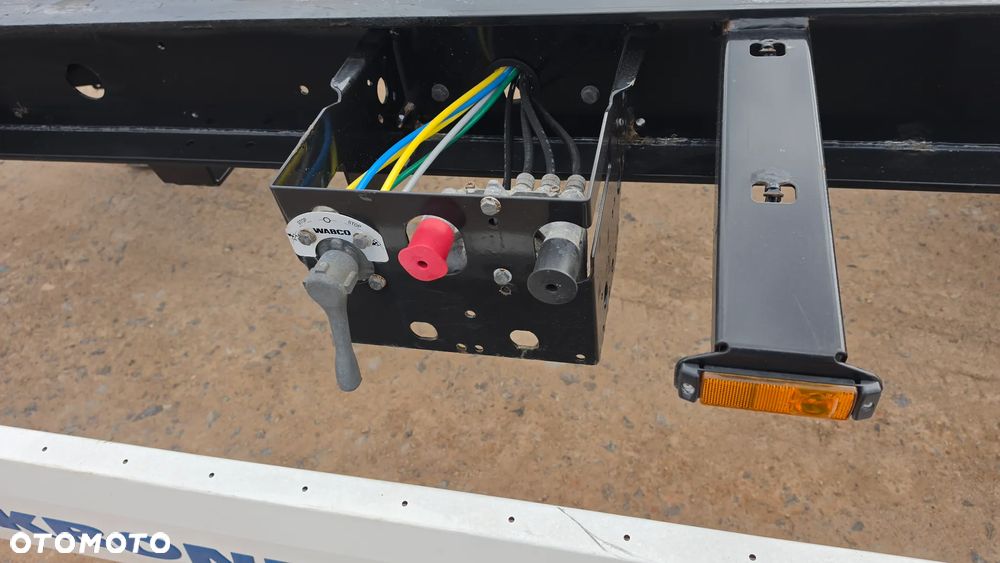 Krone 18.500zł netto TANDEM KRONE 1OŚ GÓRNY ZACZEP JUMBO BDF 7.45-7.80M 2017ROK ROK OPONY R19.5 ST.IDEALNY MOŻLIWOŚĆ TRANSPORTU - 3