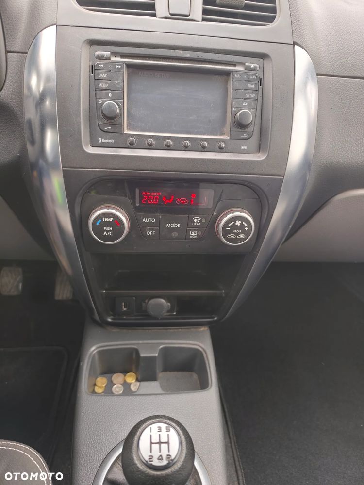 Suzuki SX4 1.6 Comfort Plus 4WD - 6