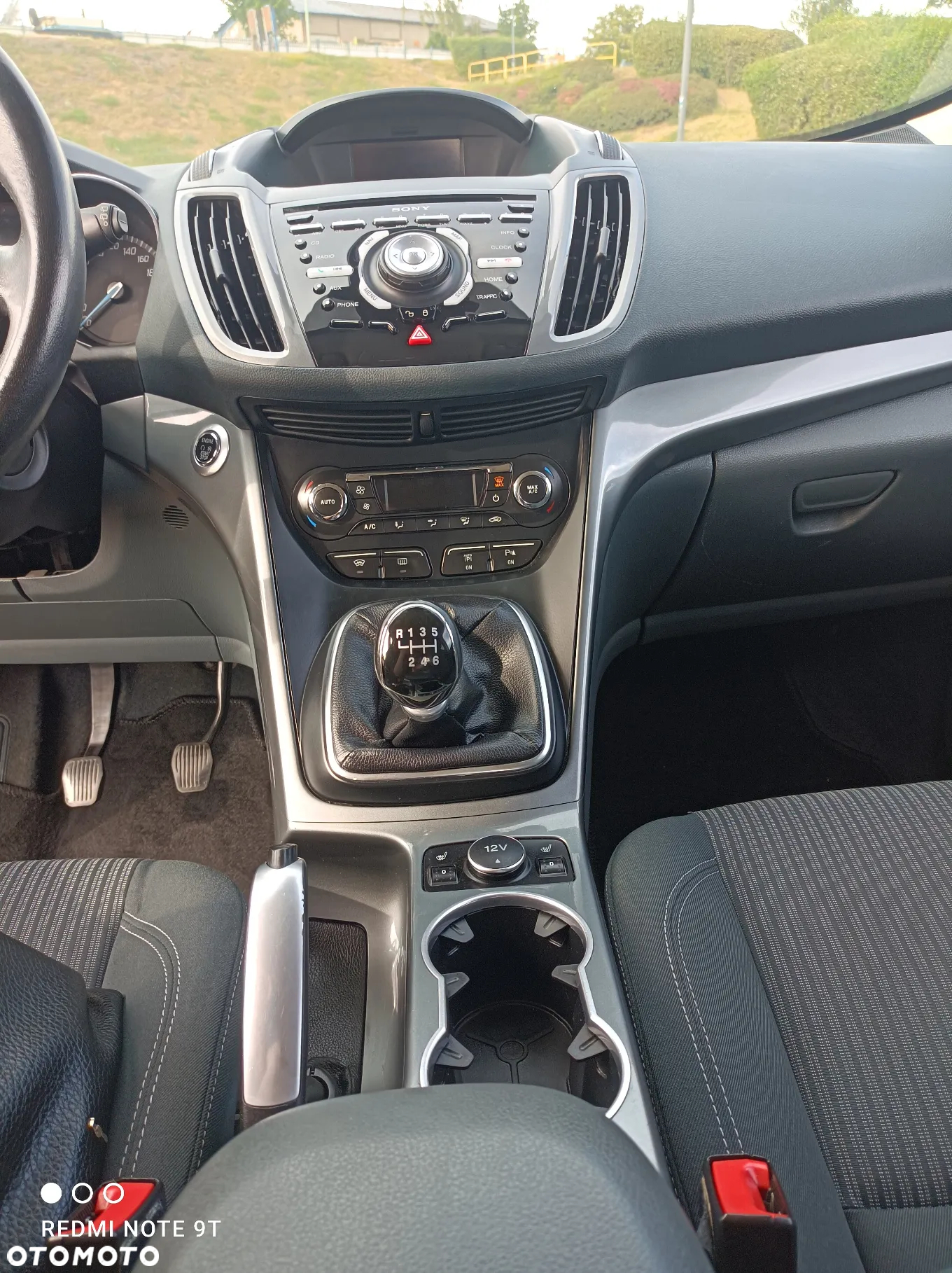 Ford Grand C-MAX 2.0 TDCi Titanium - 22