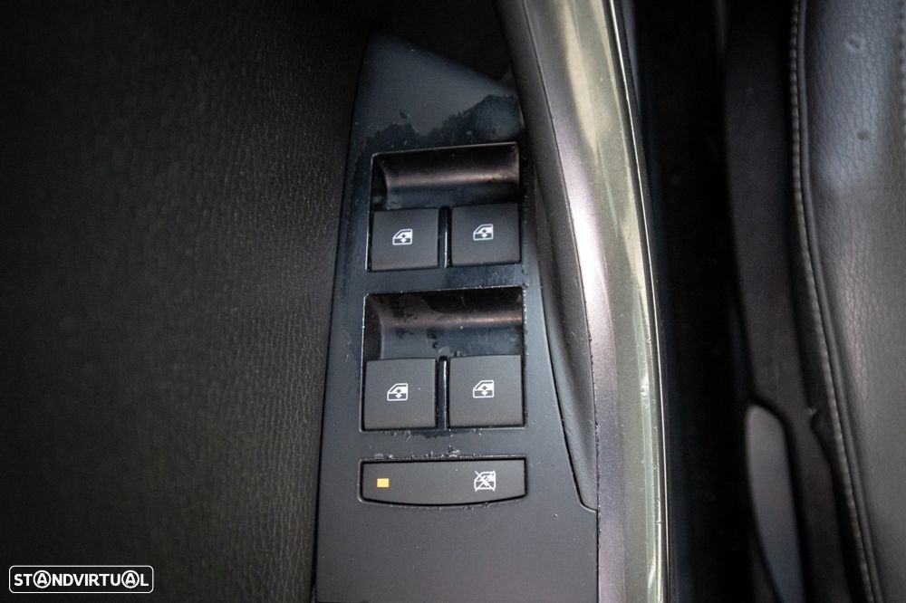Opel Astra 1.7 CDTi Cosmo Start/Stop - 24