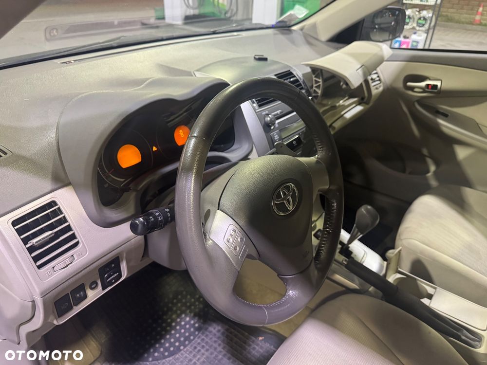 Toyota Corolla 1.6 VVT-i Prestige MM - 11