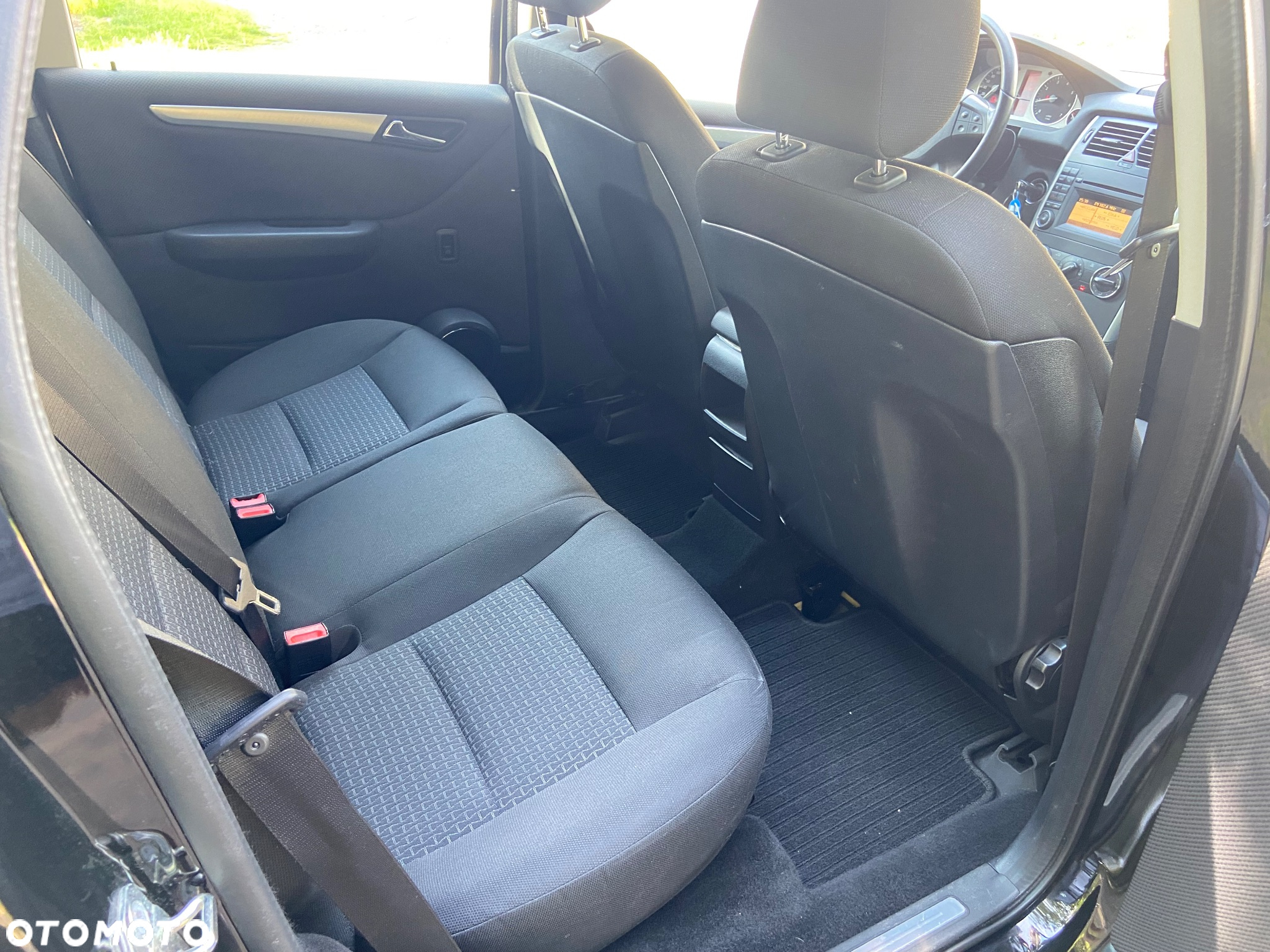 Mercedes-Benz Klasa B 160 BlueEffICIENCY - 26
