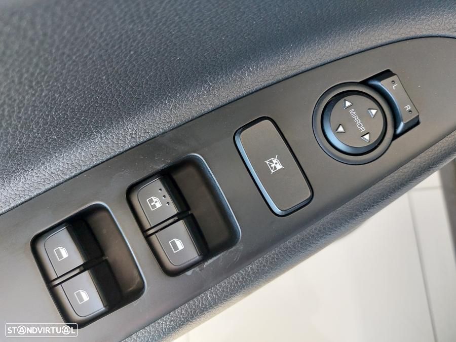 Kia Stonic 1.2 CVVT LX - 15