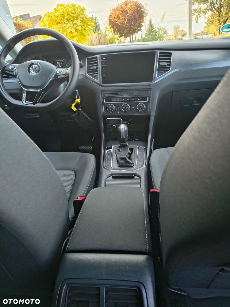 Volkswagen Golf Sportsvan SV 1.5 TSI ACT Comfortline DSG - 26