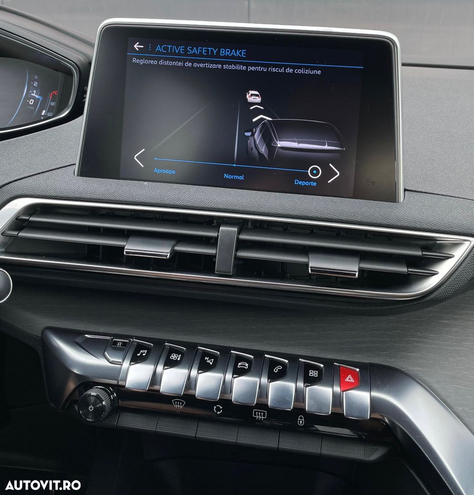 Peugeot 3008 2.0 BlueHDI S&S EAT8 GT - 35