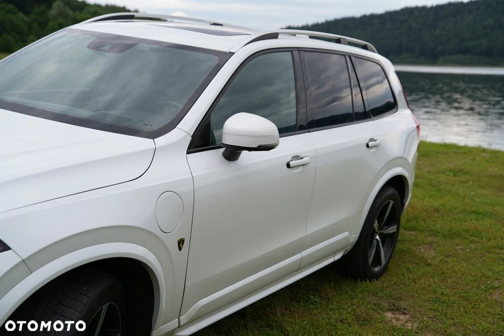 Volvo XC 90 T8 AWD Plug-In Hybrid Momentum 7os - 2