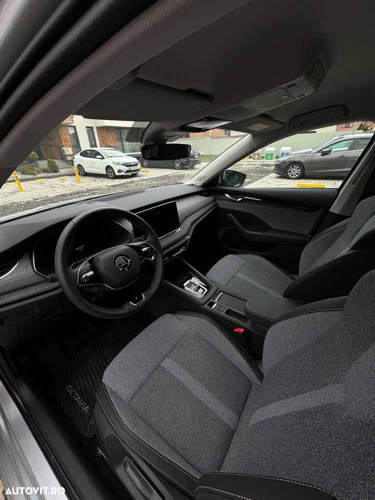Skoda Octavia 1.5 TSI 115 CP DSG MHEV Selection - 12